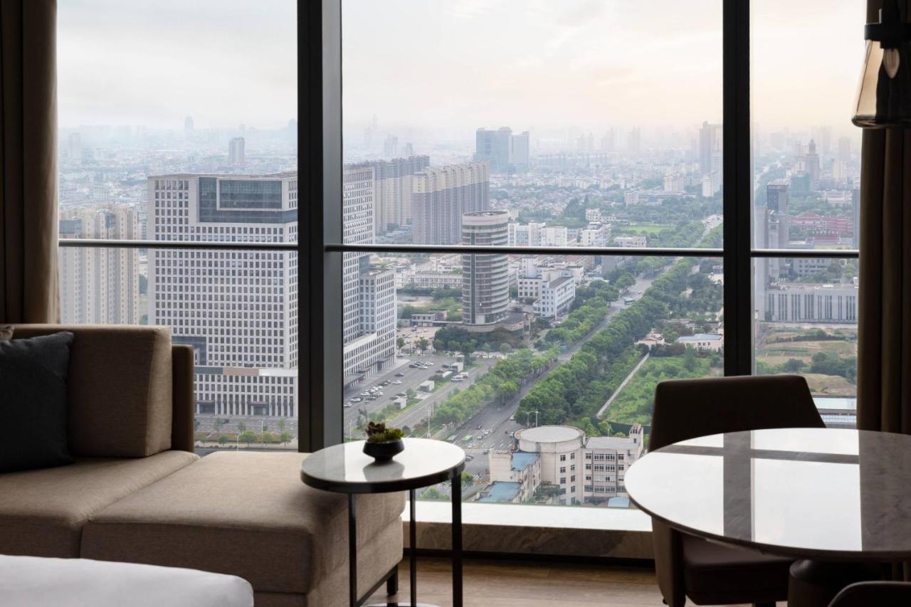 Zhangjiagang Marriott Hotel Buitenkant foto