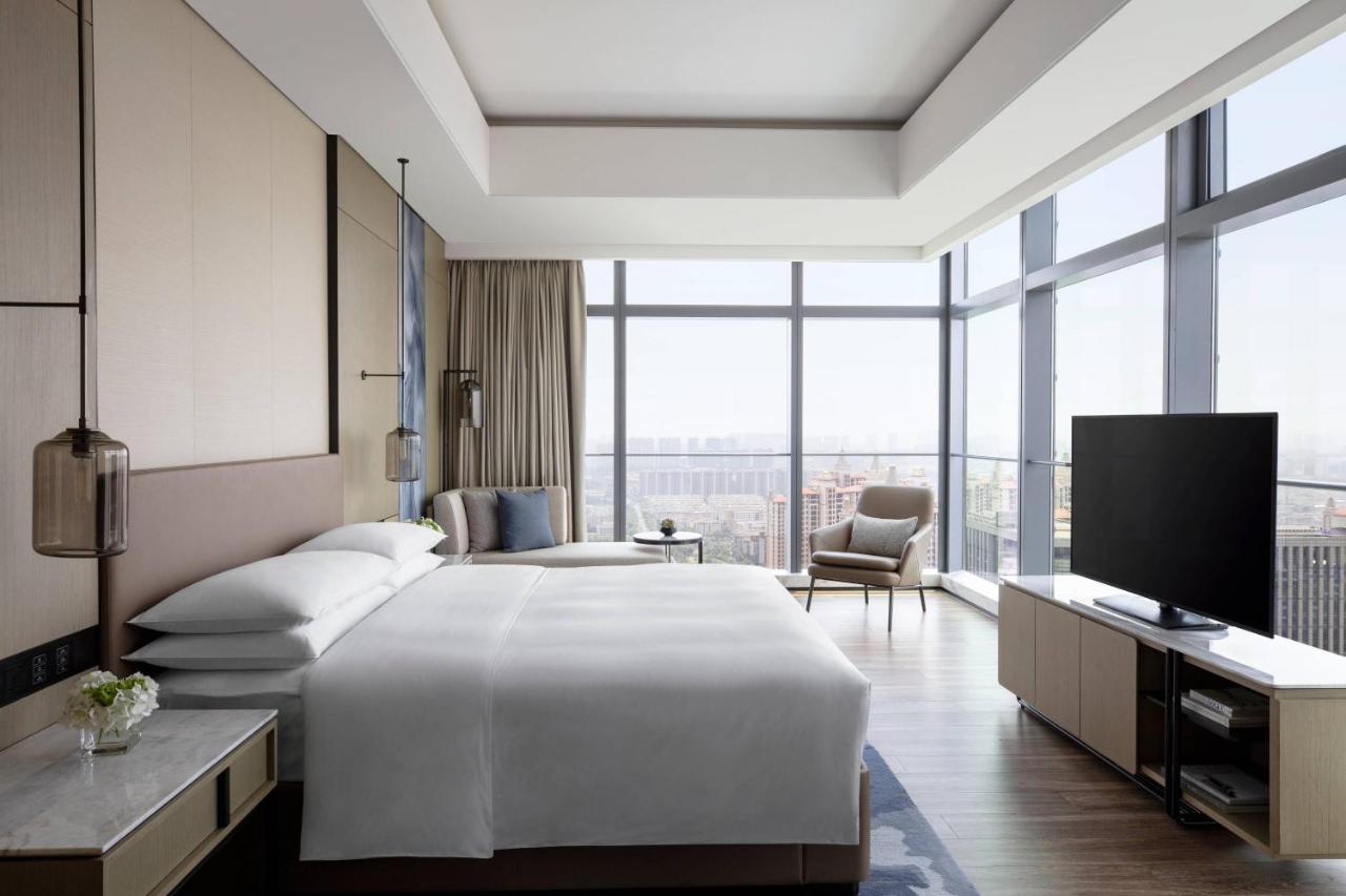 Zhangjiagang Marriott Hotel Buitenkant foto